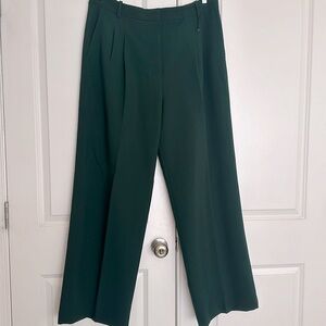NWOT Zara wide leg trousers. Beautiful Forest Green color. Size XXL